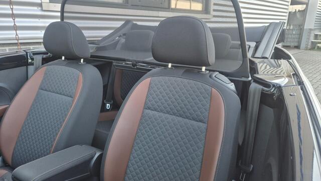 Volkswagen BEETLE (NEW) 1.2TSI ALLSTAR MAGGIOLINO NAVI AIRCO STOELVERW CAMERA