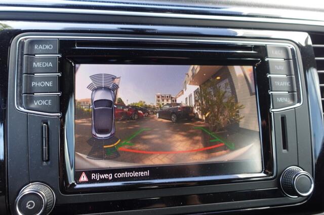 Volkswagen BEETLE (NEW) 1.2 TSI Sound