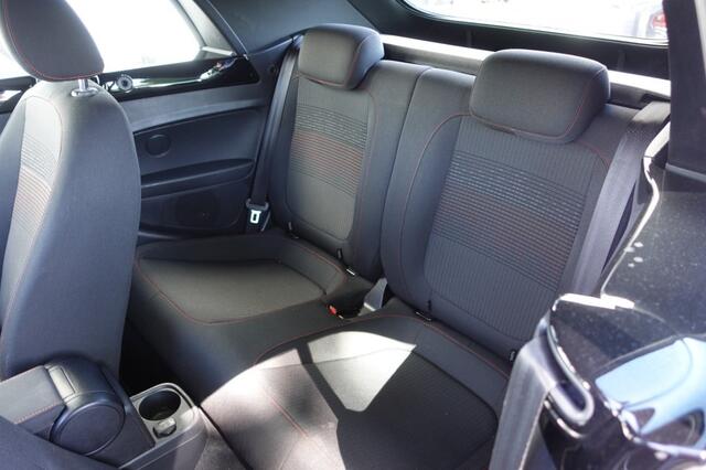 Volkswagen BEETLE (NEW) 1.2 TSI Sound