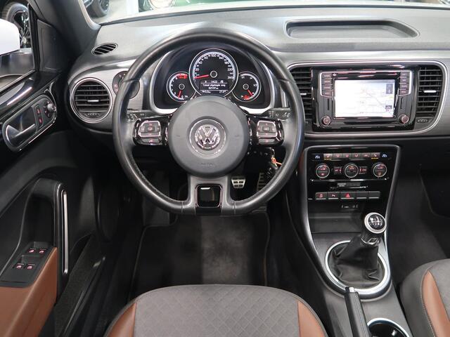 Volkswagen BEETLE (NEW) Cabriolet 1.2 TSI Allstar Camera Navigatie Airco-ecc App connect PDC Bluetooth Boekjes 18 inch Sportvelgen Mistlampen Cruise control Nette staat Boekjes aanwezig