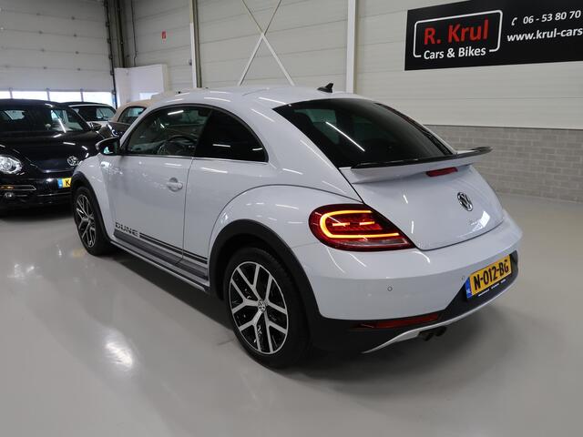 Volkswagen BEETLE (NEW) 1.4 TSI Dune 1.4 Automaat DSG 150pk Leer Camera App connect Navigatie LED Xenon Airco-ecc Bluetooth 18 inch Sportvelgen Spoiler Onderhoud aanwezig White Silver metallic Schakelflippers
