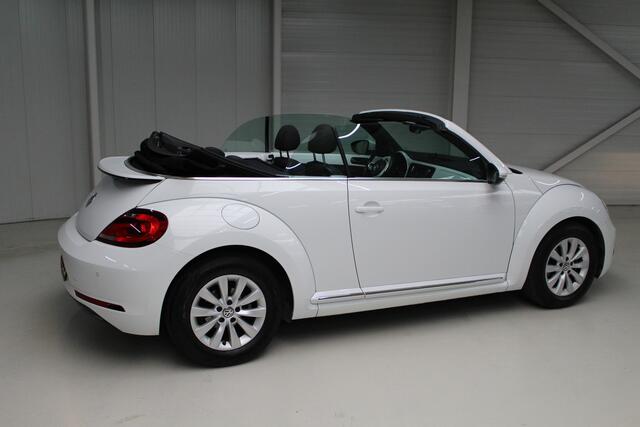 Volkswagen BEETLE (NEW) Cabriolet 1.2 TSI 105pk handgeschakeld | Navigatie | PDC | Stoelverw.|