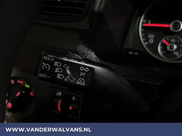 Volkswagen CADDY 2.0 TDI L1H1 Euro6 Airco | Navigatie | Camera | Cruisecontrol | Trekhaak Parkeersensoren, Apple Carplay, Android Auto, Zijdeur