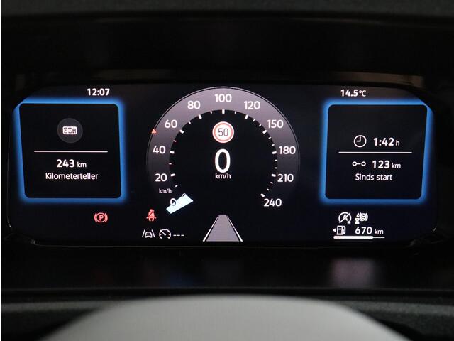 Volkswagen CADDY Cargo 1.5 TSI Comfort 10'' Carplay complete auto incl trekhaak betimmering e.d