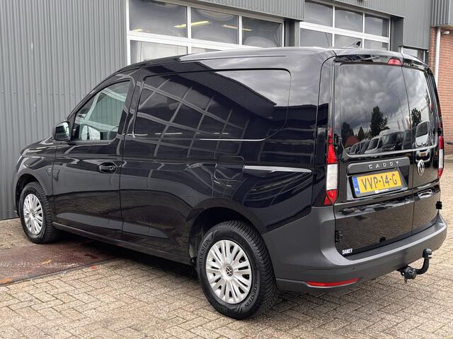 Volkswagen CADDY Cargo 2.0 TDI Airco Apple Cruise controle Trekhaak 1400kg trekgewicht Parkeersensoren achter Stuurwielbediening Schuifdeur Navigatiesysteem Euro 6 Apple Carplay Navi