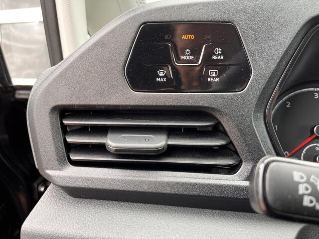 Volkswagen CADDY Cargo 2.0 TDI Airco Apple Cruise controle Trekhaak 1400kg trekgewicht Parkeersensoren achter Stuurwielbediening Schuifdeur Navigatiesysteem Euro 6 Apple Carplay Navi