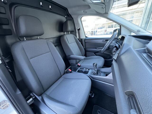 Volkswagen CADDY Cargo 2.0 TDI 75pk Airco Cruise controle Trekhaak 1400kg trekgewicht Apple carplay Schuifdeur Betimmering in laadruimte 1e Eigenaar Euro 6