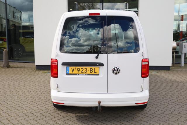 Volkswagen CADDY 2.0 TDI L1H1 BMT Highline 102PK / 75kW, Navigatie, bumpers in kleur, dichte scheidingswand met ruit, betonplex laad vloer, zijwand bekleding, trekhaak, NL auto dealer onderhouden