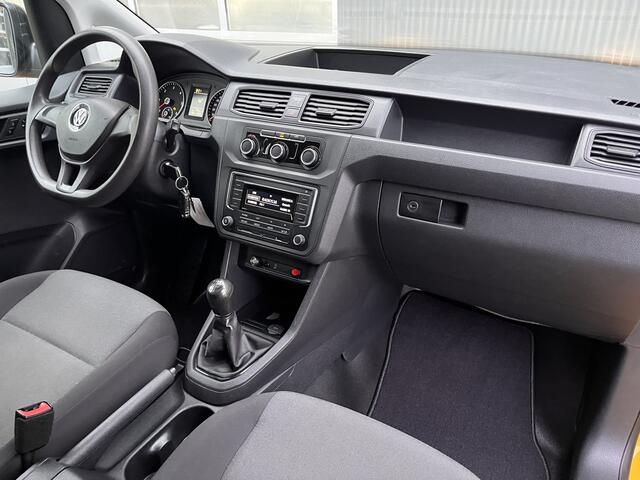 Volkswagen CADDY 2.0 TDI L1H1 Airco Cruise controle Trekhaak 1400kg trekgewicht Kastinrichting Parkeersensoren achter Schuifdeur Telefoon verbinding 1e eigenaar Euro 6 bpm vrij