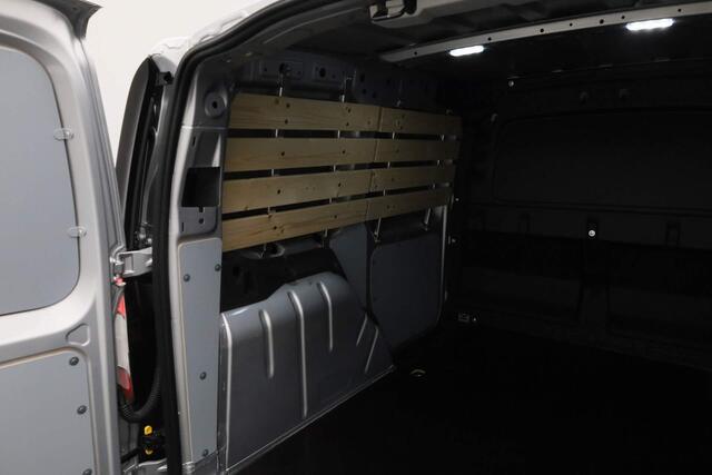 Volkswagen CADDY Cargo 2.0 TDI 122PK DSG Comfort | Parkeersensoren achter | Navi | Cruise | Apple Carplay / Android Auto | MF stuur