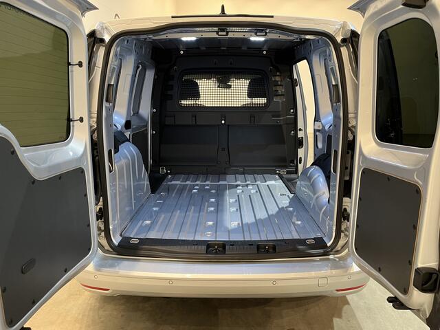Volkswagen CADDY Cargo 2.0 TDI Trend 123 PK Automaat / Euro 6 / CarPlay / Airco / Cruise Control / PDC / Navigatie