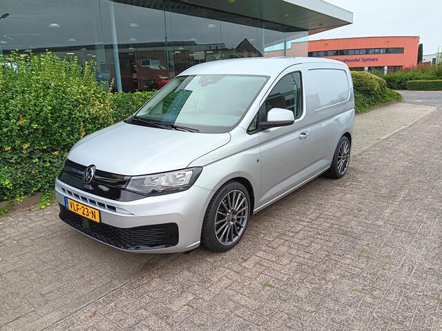 Volkswagen CADDY Cargo 2.0 TDI 102PK Comfort, AIRCO, NAVIGATIE, SPORTSTOELEN, 18"LMV, TREKHAAK, UNIEK!