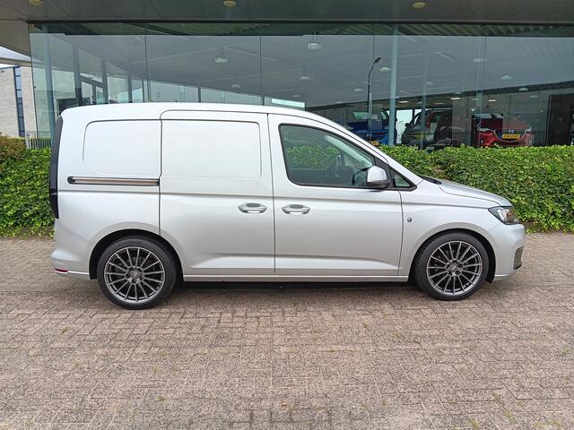 Volkswagen CADDY Cargo 2.0 TDI 102PK Comfort, AIRCO, NAVIGATIE, SPORTSTOELEN, 18"LMV, TREKHAAK, UNIEK!