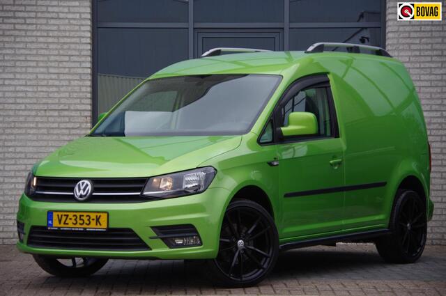 Volkswagen CADDY 2.0 TDI Highline 150PK, NAVI, CAMERA, CRUISE, APPLE CARPLAY, PARKEERSENSOREN, TREKHAAK, NL AUTO, NAP