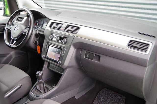 Volkswagen CADDY 2.0 TDI Highline 150PK, NAVI, CAMERA, CRUISE, APPLE CARPLAY, PARKEERSENSOREN, TREKHAAK, NL AUTO, NAP