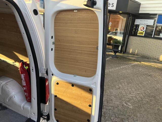 Volkswagen CADDY 1.0 TSI L1H1 BMT Highline PDC, NAVI, BUMPERS IN KLEUR, COMFORTSTOELEN, BTW VERREKENBAAR, 1 STE EIGENAAR