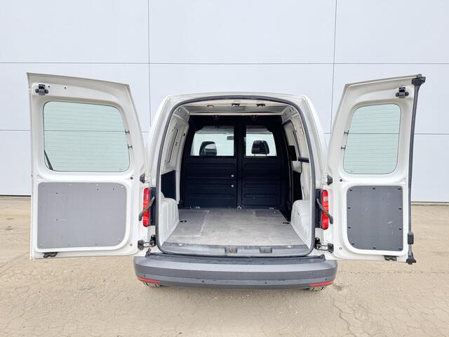 Volkswagen CADDY 102pk Automaat L1 DSG AC Parkeersensoren