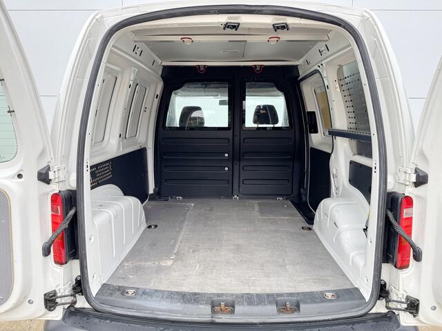 Volkswagen CADDY 102pk Automaat L1 DSG AC Parkeersensoren