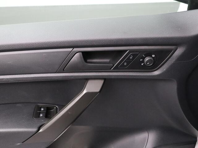 Volkswagen CADDY 2.0TDI BMT Imperiaal | Trekhaak | Navigatie | Betimmering | Airco