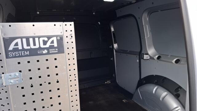 Volkswagen CADDY Cargo 2.0 TDI Comfort Automaat / Navigatie / PDC