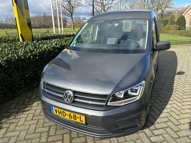 Volkswagen CADDY 2.0 TDI DSG7 L1H1 C-Edition Xenon / PDC / Carplay