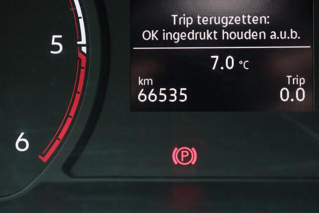 Volkswagen CADDY Cargo 2.0 TDI Comfort | APPCONNECT | AIRCO | PDC ACHTER | CRUISE | HOUTEN LAADVLOER |