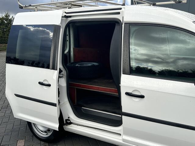 Volkswagen CADDY 1.4 TSI AUTOMAAT / BENZINE !! / BPM VRIJ / 1e EIG. / TREKHAAK / AIRCO / CRUISE / NAVI