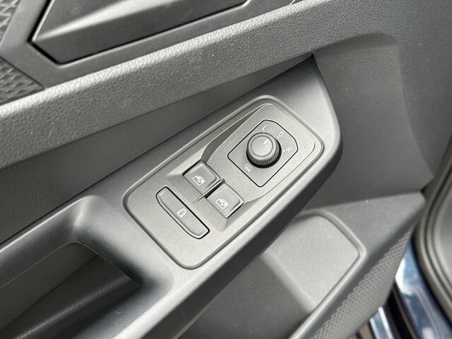 Volkswagen CADDY 1.5 TSI 5-persoons | Navi | Led | Camera | Cruise | Rijklaar incl. 1 jaar Bovag garantie