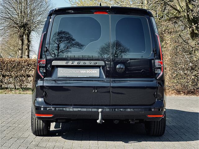 Volkswagen CADDY Cargo 2.0 TDI DSG | Black Edition | LED lampen | Stoelverw. | Camera | PDC | Spoilerset | Navigatie | Trekhaak | Ex BTW