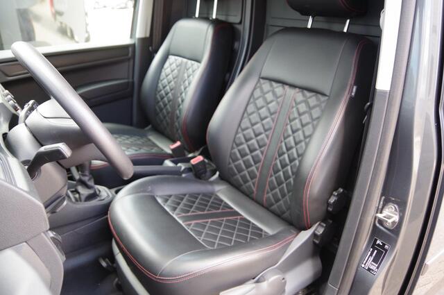 Volkswagen CADDY 2.0 TDI E6, 150PK, 2X SCHUIFDEUR, LEDER, TREKHAAK, HOOGGLANS GRILLE, APPLE CARPLAY, AIRCO, DAB, BLUETOOTH