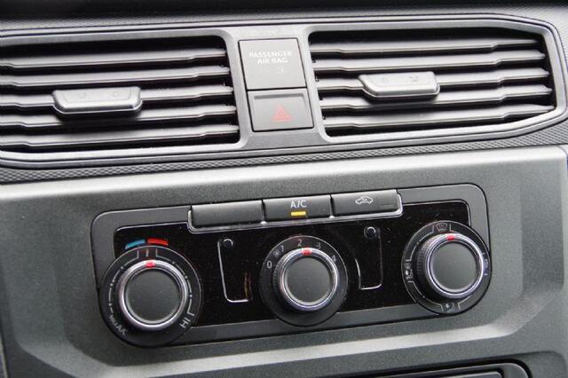 Volkswagen CADDY 2.0 TDI E6, 150PK, 2X SCHUIFDEUR, LEDER, TREKHAAK, HOOGGLANS GRILLE, APPLE CARPLAY, AIRCO, DAB, BLUETOOTH