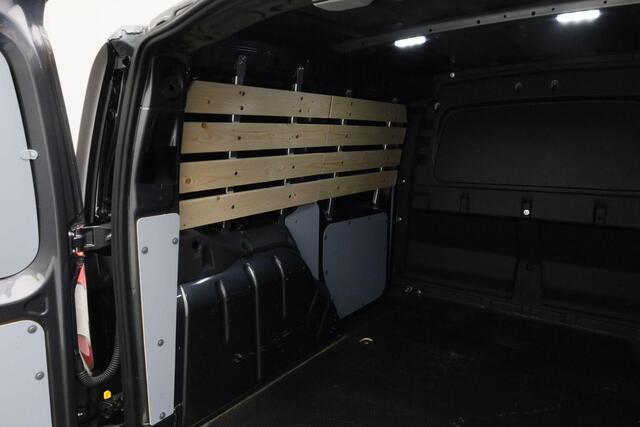 Volkswagen CADDY Cargo 2.0 TDI 122 pk DSG Comfort | Trekhaak | Parkeersensoren achter | Navigatie | Apple Carplay / Android Auto