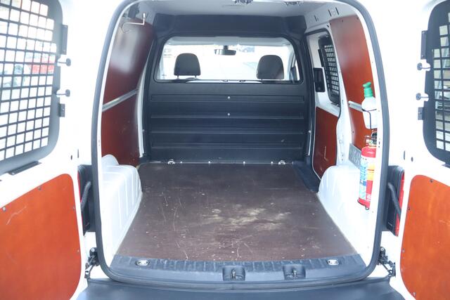 Volkswagen CADDY 2.0 TDI L1H1 BMT Comfortline NL-Auto!! Nav. I PDC I Apple Car-Play