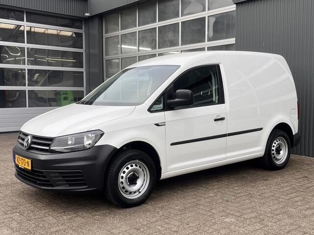 Volkswagen CADDY 2.0 TDI L1H1 75pk Airco Trekhaak 1400kg trekgewicht Schuifdeur Telefoon verbinding 1e eigenaar Euro 6 bpm vrij voor particulier gebruik !!