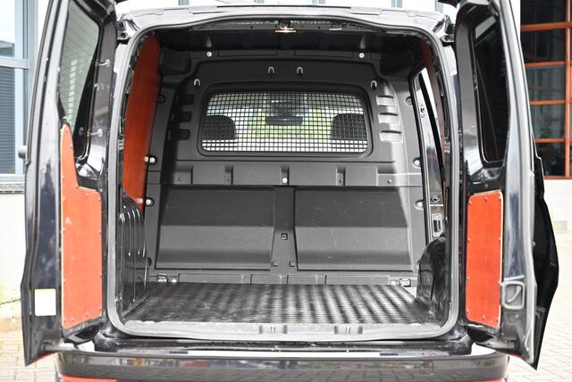 Volkswagen CADDY Cargo 2.0 TDI Black Ed. 140 PK leer 18" LMV ¤ 269 P.M.