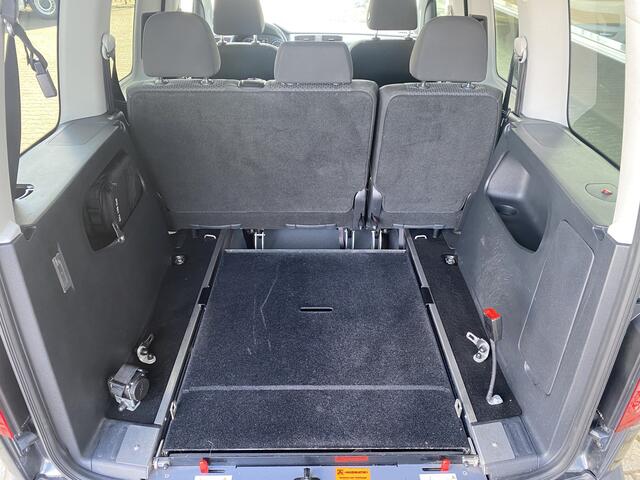 Volkswagen CADDY 3+1 Rolstoelauto 2.0 TDI Comfortline (Zeer nette 3+1 of 5.0 Rolstoelauto met automaat!)