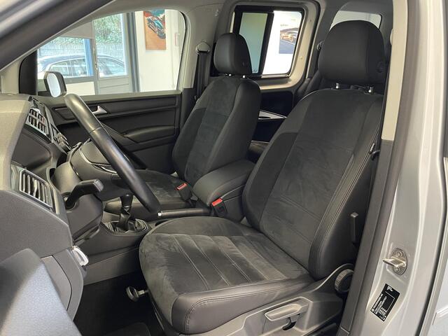 Volkswagen CADDY 1.0 TSI Highline 7p | ORG.NL | TREKHAAK | XENON | ACC | NAVI |