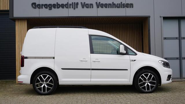 Volkswagen CADDY 2.0 TDI 102pk DSG Exclusive Edition Leder Trekhaak LED 17inch LM DAB *NL auto* 81185km! *Complete Caddy*