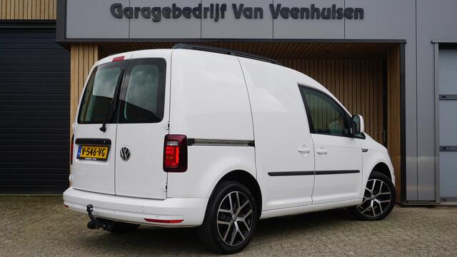 Volkswagen CADDY 2.0 TDI 102pk DSG Exclusive Edition Leder Trekhaak LED 17inch LM DAB *NL auto* 81185km! *Complete Caddy*