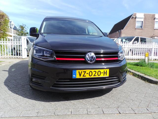 Volkswagen CADDY 2.0 TDI 180pk DSG MARGE Highline GTI Leer,Gr.Navi,18"Lmv,Verlaagd,Camera,Enz Enz laadruimte mooi bekleed