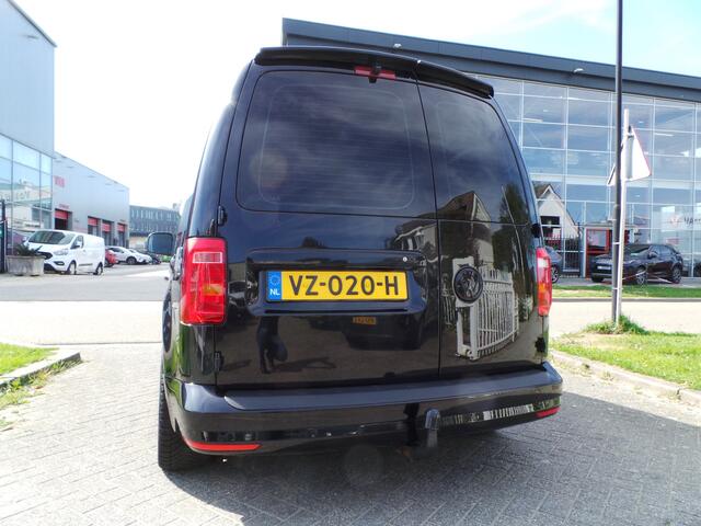 Volkswagen CADDY 2.0 TDI 180pk DSG MARGE Highline GTI Leer,Gr.Navi,18"Lmv,Verlaagd,Camera,Enz Enz laadruimte mooi bekleed