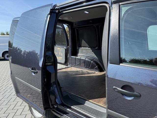 Volkswagen CADDY 2.0 TDI / L1H1 / ORIG. NL / AIRCO / CRUISE / PARKEERSENSOREN / METALLIC