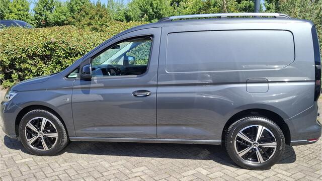 Volkswagen CADDY Cargo 75 Edition - 2.0 TDI Automaat / Leder / Camera / PDC