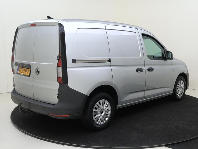 Volkswagen CADDY Bedrijfswagens Cargo 2.0 TDI Comfort EU6 55 kW (75 pk) 6 versn. hand | App connect | Cruise control | Parkeerhulp achter | Radio Compensition colour | Licht & zichtpakket |