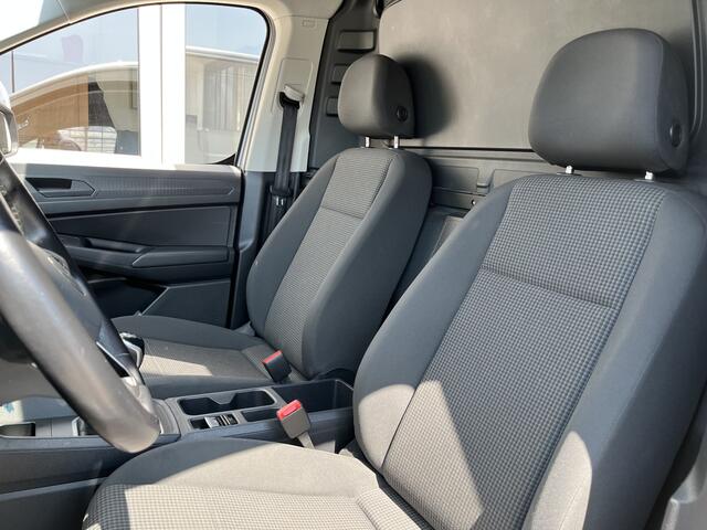 Volkswagen CADDY Cargo 2.0 TDI Comfort / LAADRUIMTE BEKLEDING/ LEDER STUUR/ APP-CONNECT/ AIRCO/ CRUISE/ MULTI FUNC. STUUR/ CARKIT