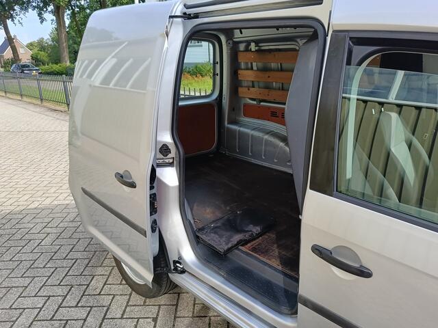 Volkswagen CADDY 2.0 TDI L1H1 BMT Trendline | Airco | Apple carplay | Trekhaak |