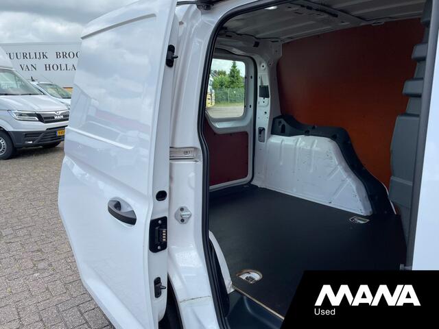 Volkswagen CADDY Cargo 2.0 TDI Comfort 123PK Automaat Navigatie Adaptive Cruise Navi Sensoren