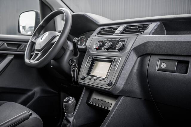 Volkswagen CADDY 2.0 TDI L1H1 | 150 PK | A/C | Euro 6 | LM Velgen | PDC | Trekhaak