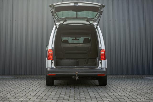 Volkswagen CADDY 2.0 TDI L1H1 | 150 PK | A/C | Euro 6 | LM Velgen | PDC | Trekhaak