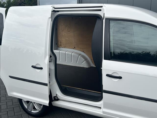 Volkswagen CADDY 2.0 TDI COMFORTLINE / L1H1 / 1e EIG. / AIRCO / CRUISE / BLUETOOTH / TREKHAAK / LMV
